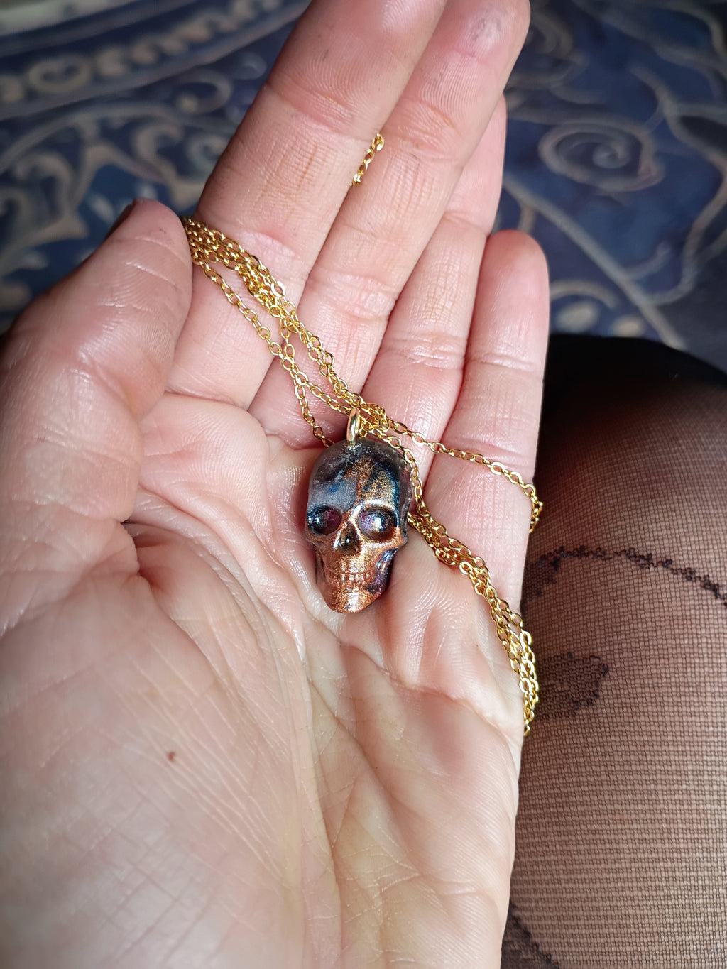 Lightning Bolt- Skull pendant